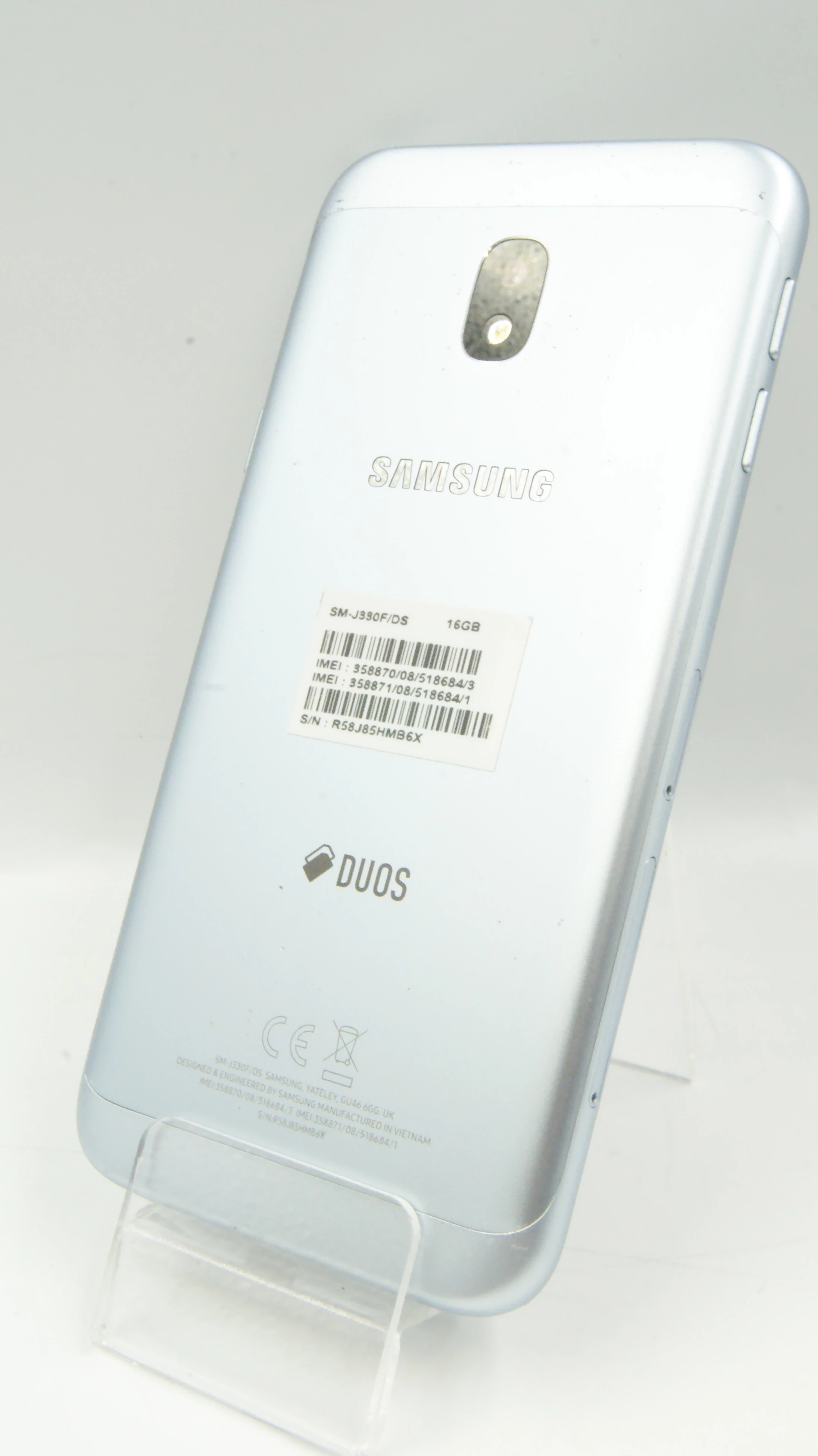 smartfon-samsung-galaxy-j3-2017-etui-wbudowana-pamiec-202869-214201