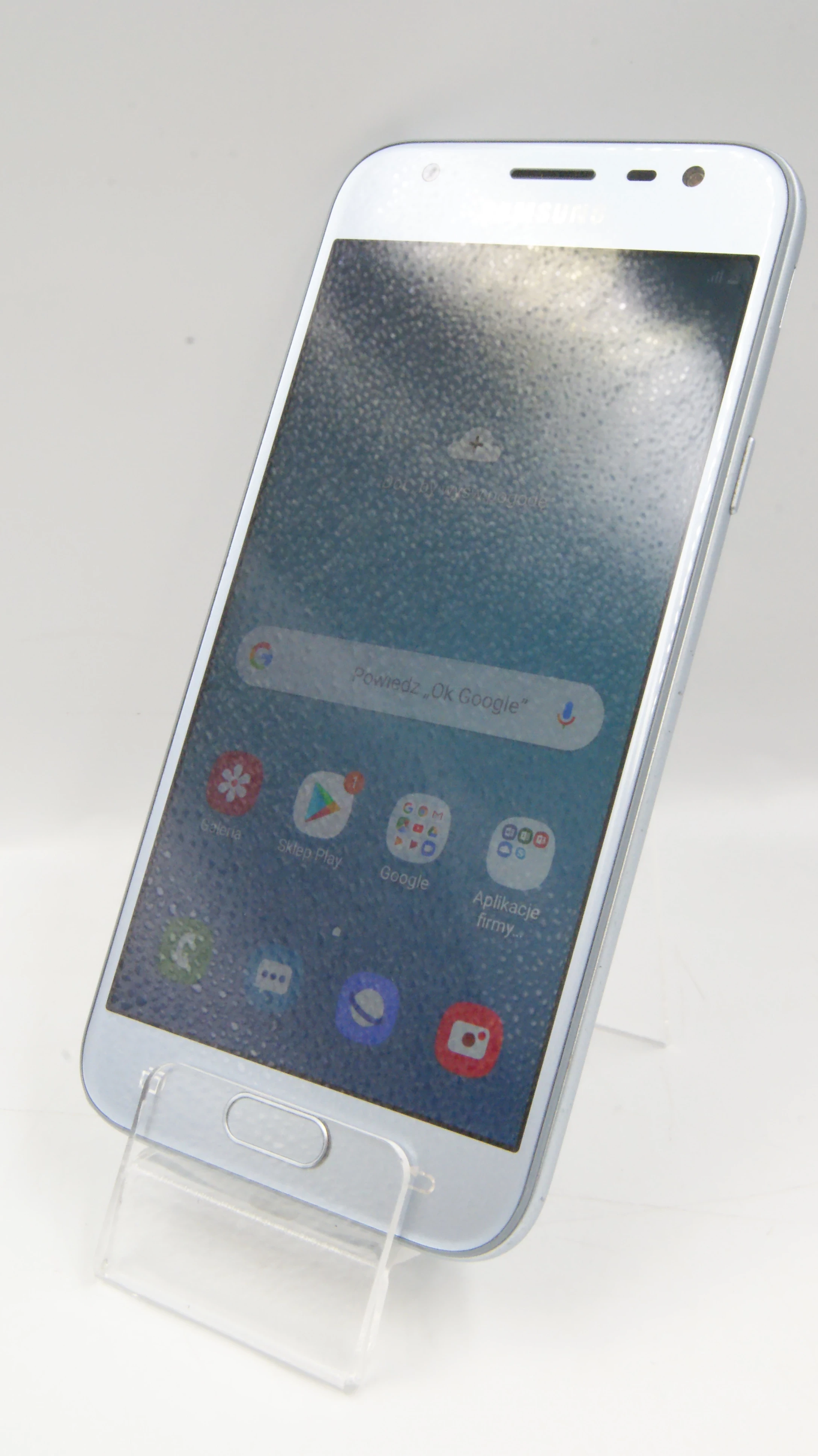 smartfon-samsung-galaxy-j3-2017-etui-stan-11323-2