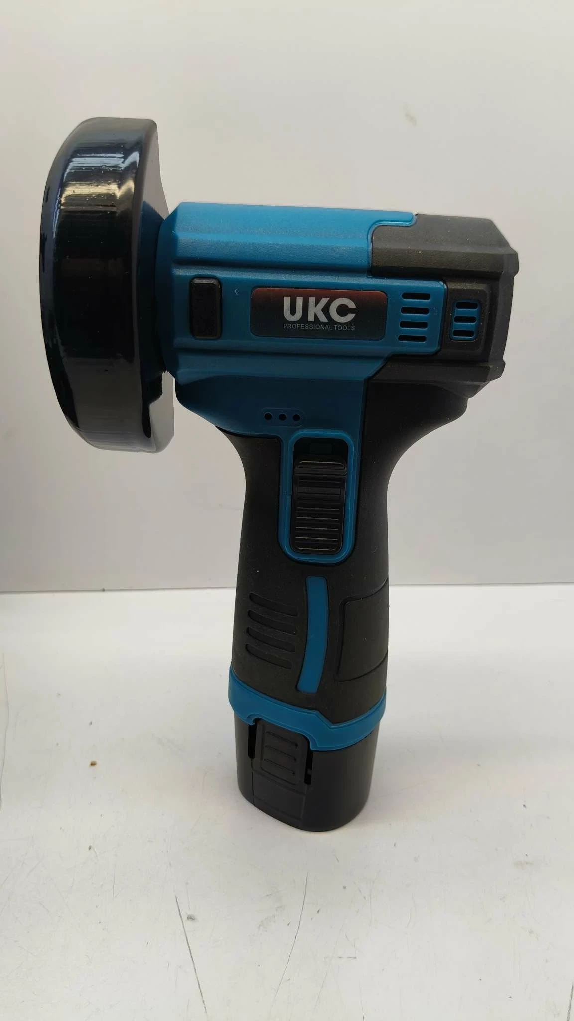 akumulatorowa-szlifierka-katowa-75mm-stan-11323-2