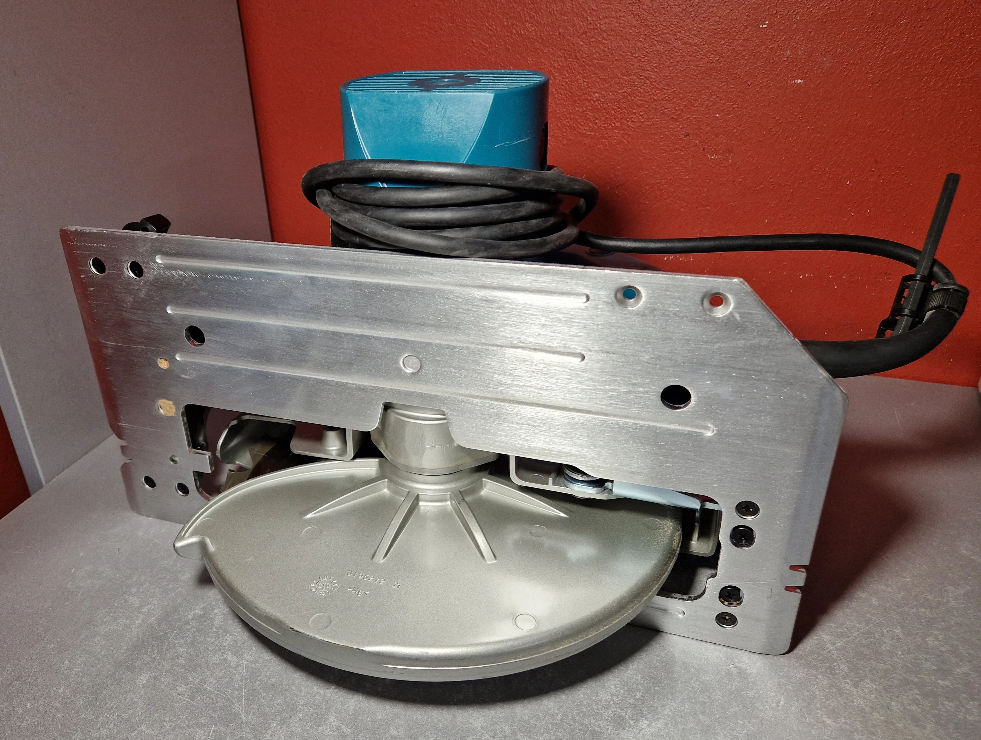 pila-pilarka-tarczowa-makita-hs0600-2000w-marka-248811-950929