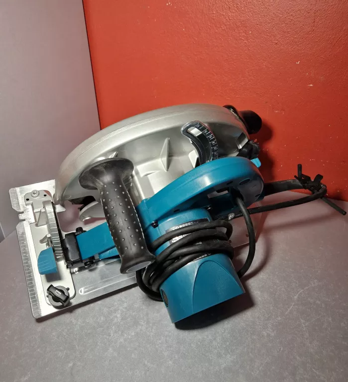 pila-pilarka-tarczowa-makita-hs0600-2000w-ean-gtin-0088381836029