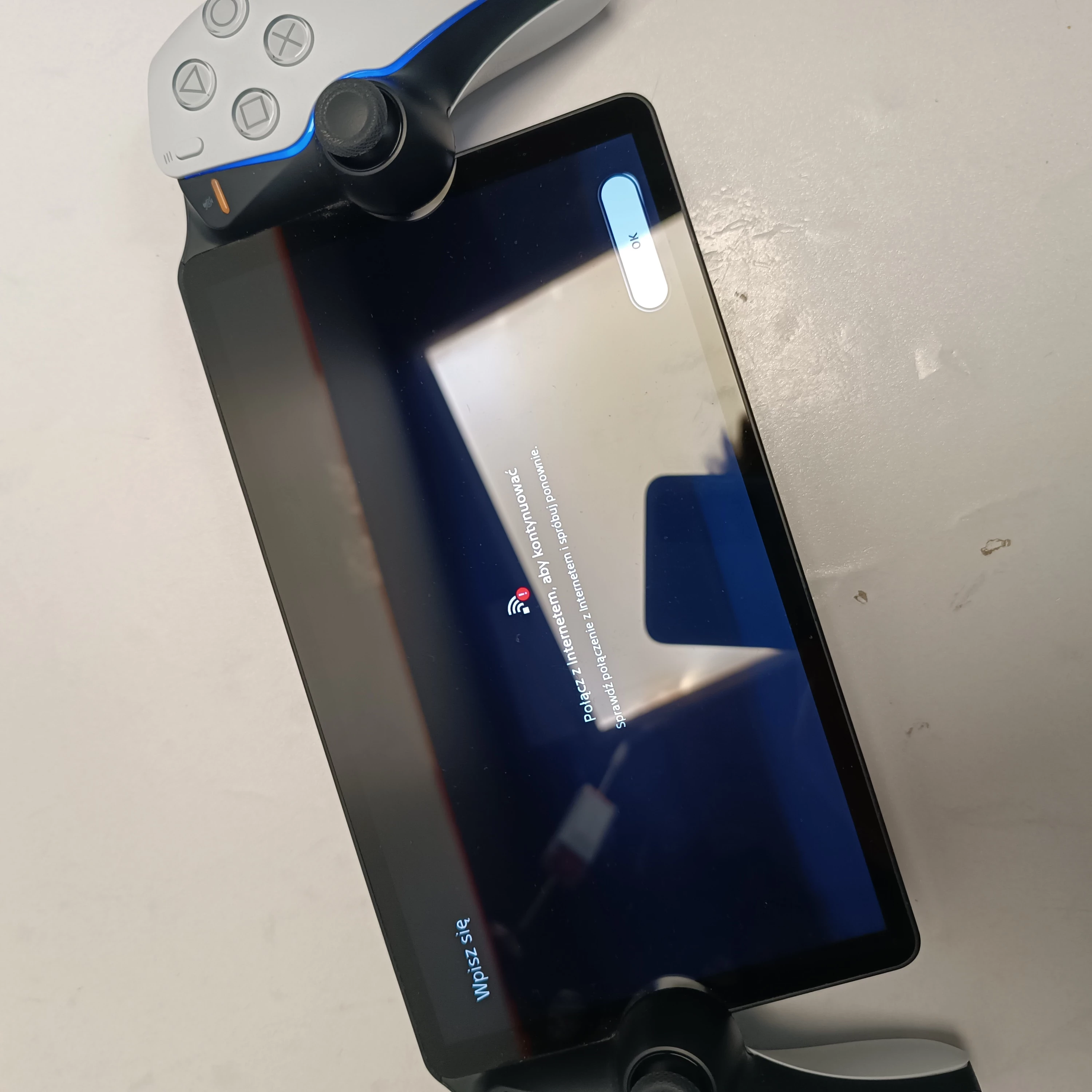 konsola-przenosna-sony-playstation-do-systemu-ps5-waga-produktu-z-opakowaniem-jednostkowym-1200