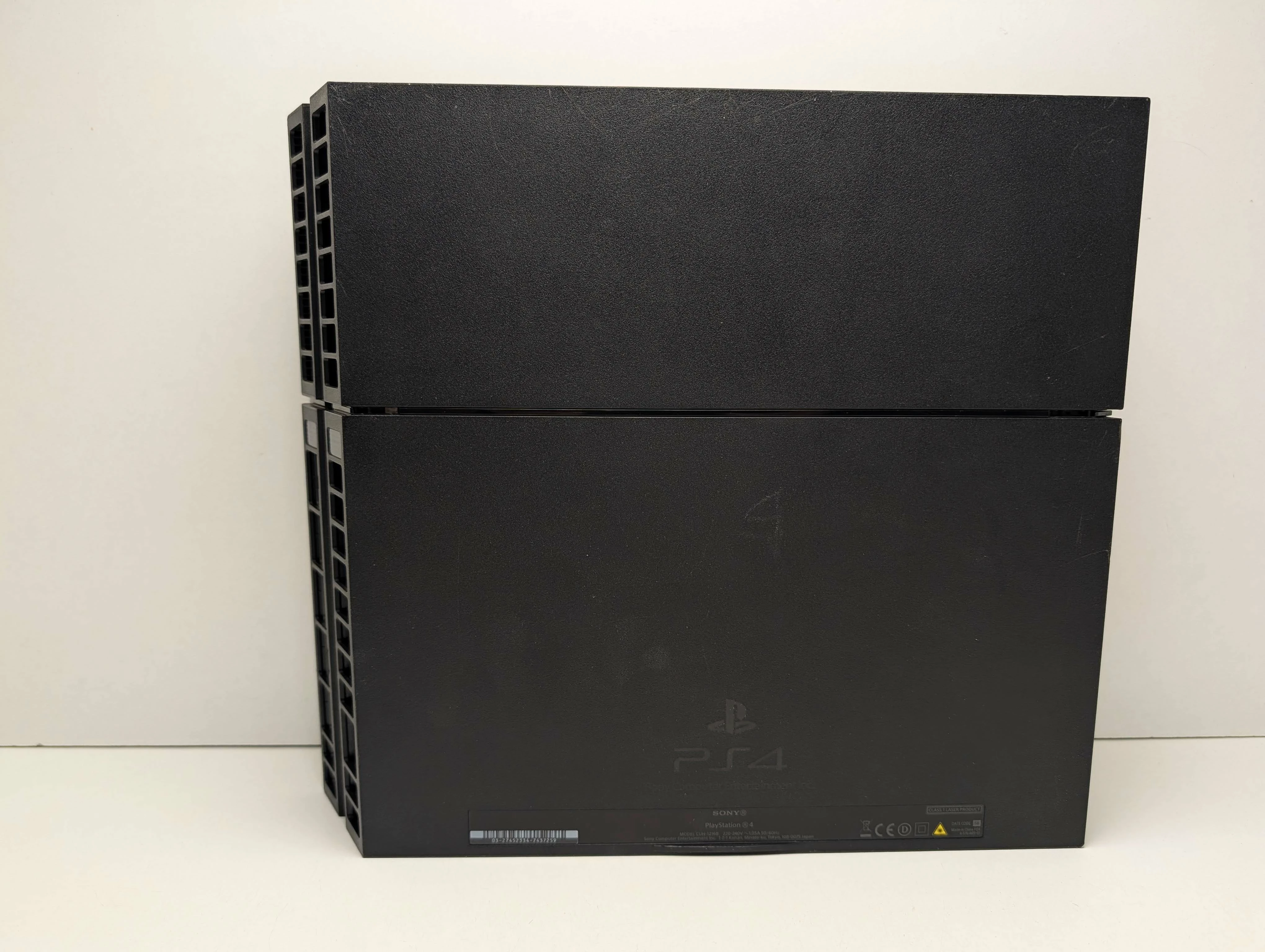 konsola-playstation-4-1tb-pad-gry-w-zestawie-205998-225574