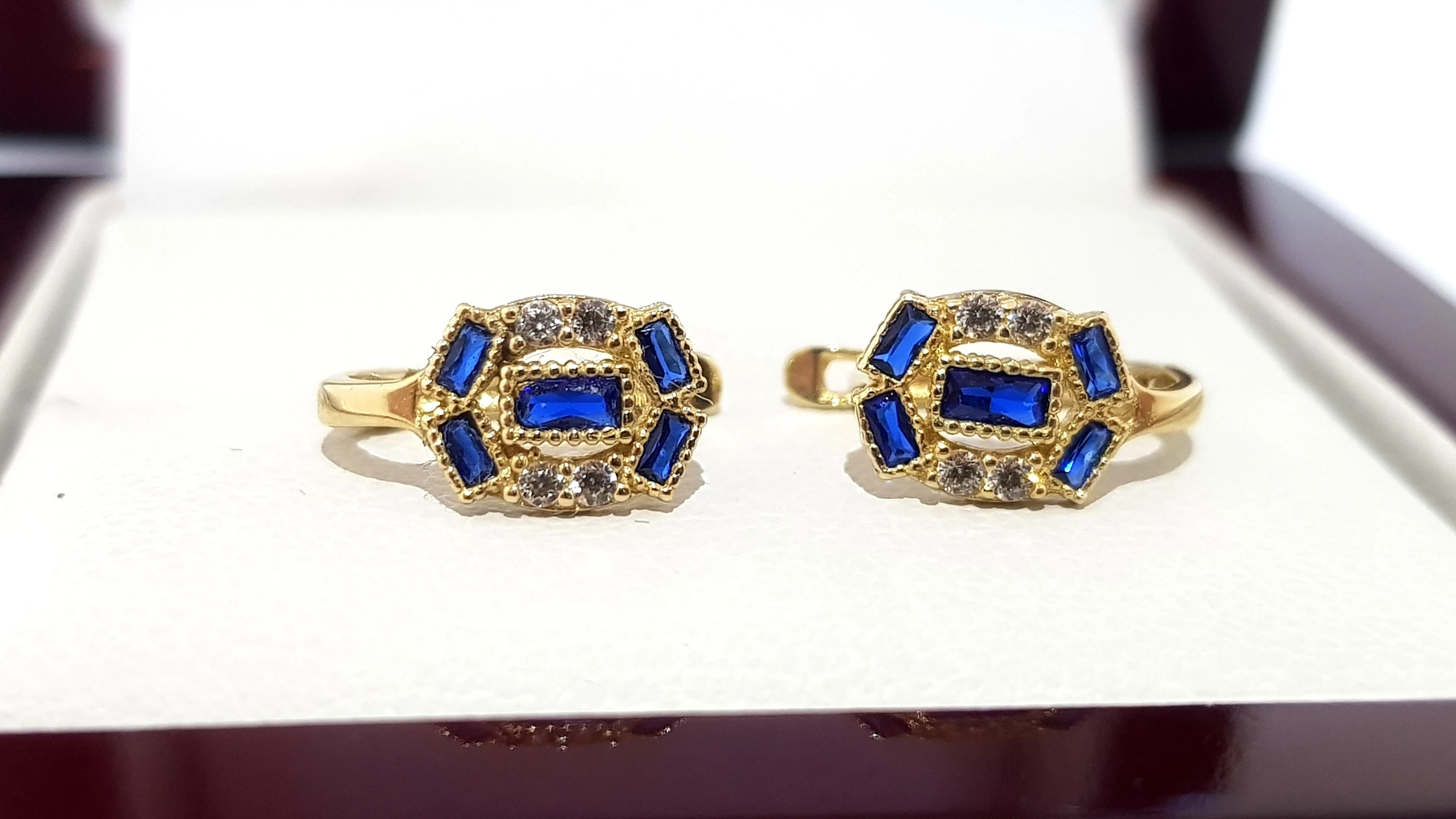 wyrob-jubilerski-uzywany-zlote-kolczyki-niebieskie-pr585-06x08cm-116g-rodzaj-2205-16