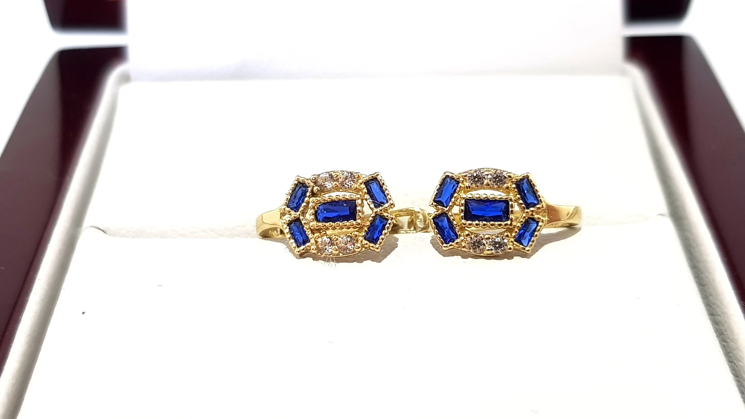 wyrob-jubilerski-uzywany-zlote-kolczyki-niebieskie-pr585-06x08cm-116g-ean-gtin-5907317144647