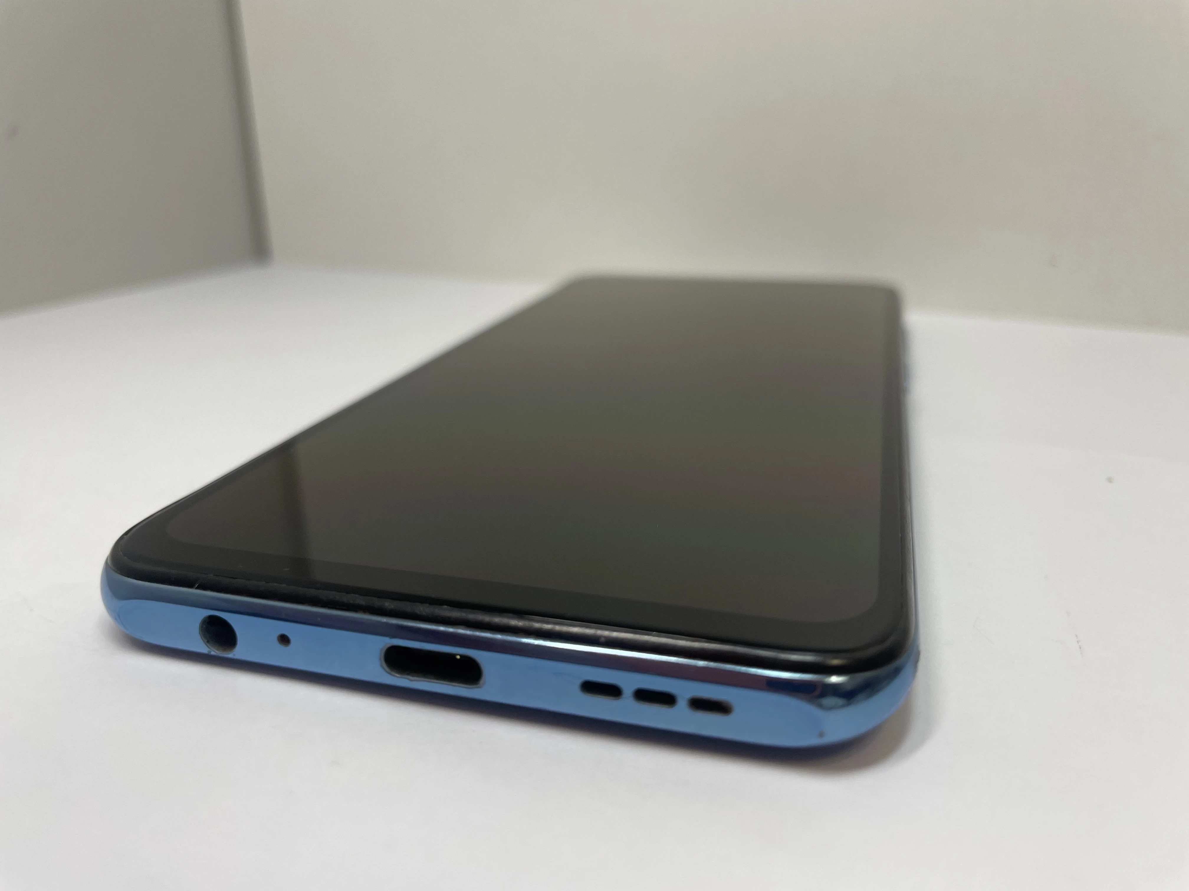 telefon-redmi-note-10s-128gb-ean-gtin-6934177739743