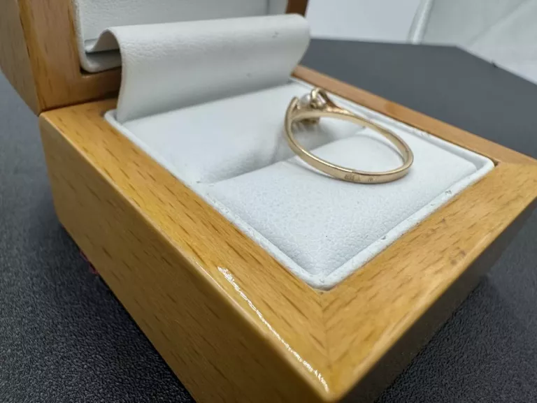 wyrob-jubilerski-piescionek-z-perelka-585-151g-rodzaj-2205-16