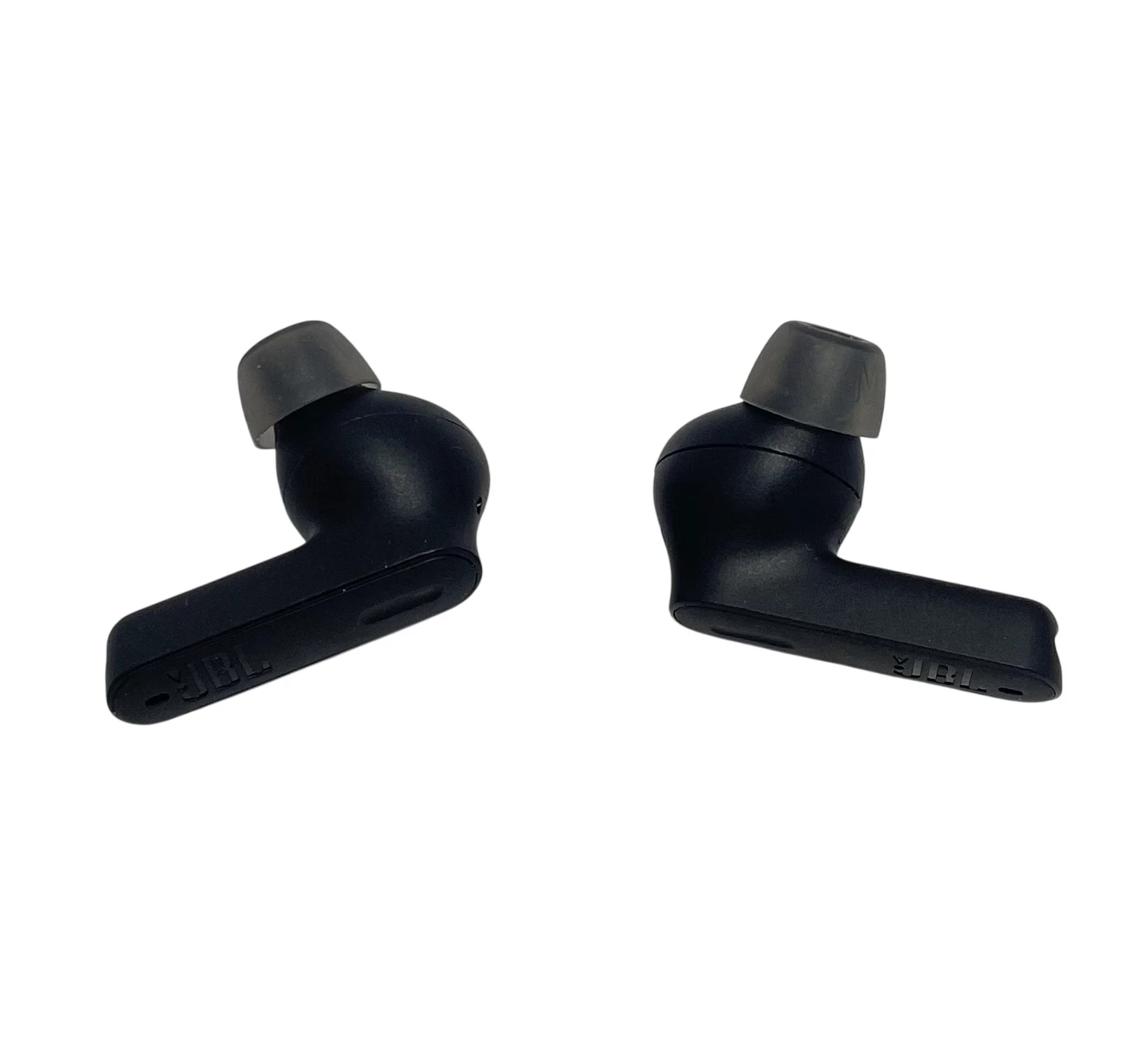 sluchawki-jbl-tune245nctws-stan-11323-2