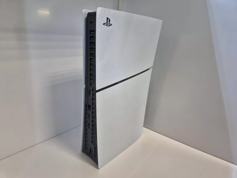 konsola-sony-ps5-slim-1tb-z-napedem-2-pady-2-gry-fc26-black-ops-6-waga-produktu-z-opakowaniem-jednostkowym-3200