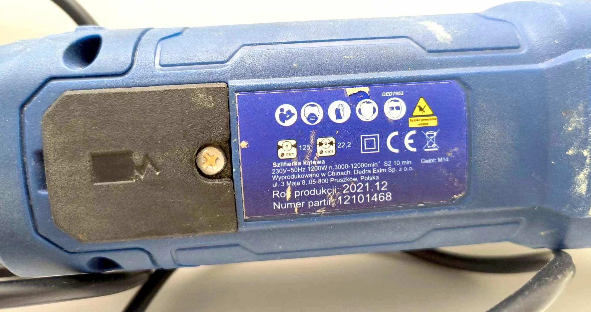 szlifierka-katowa-dedra-ded7952-rodzaj-zasilania-128529-2
