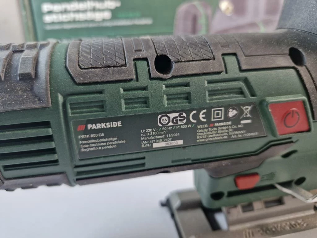 wyrzynarka-parkside-pstk-800-g5-800-karton-mocowanie-brzeszczotu-205041-222245