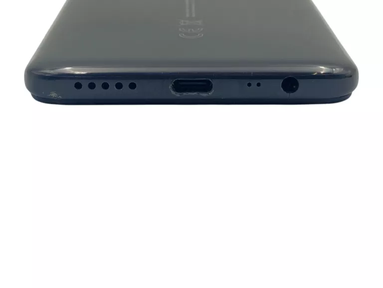 telefon-xiaomi-redmi-8-464gb-622-5000mah-czarny-wolny-rynek-przekatna-ekranu-622
