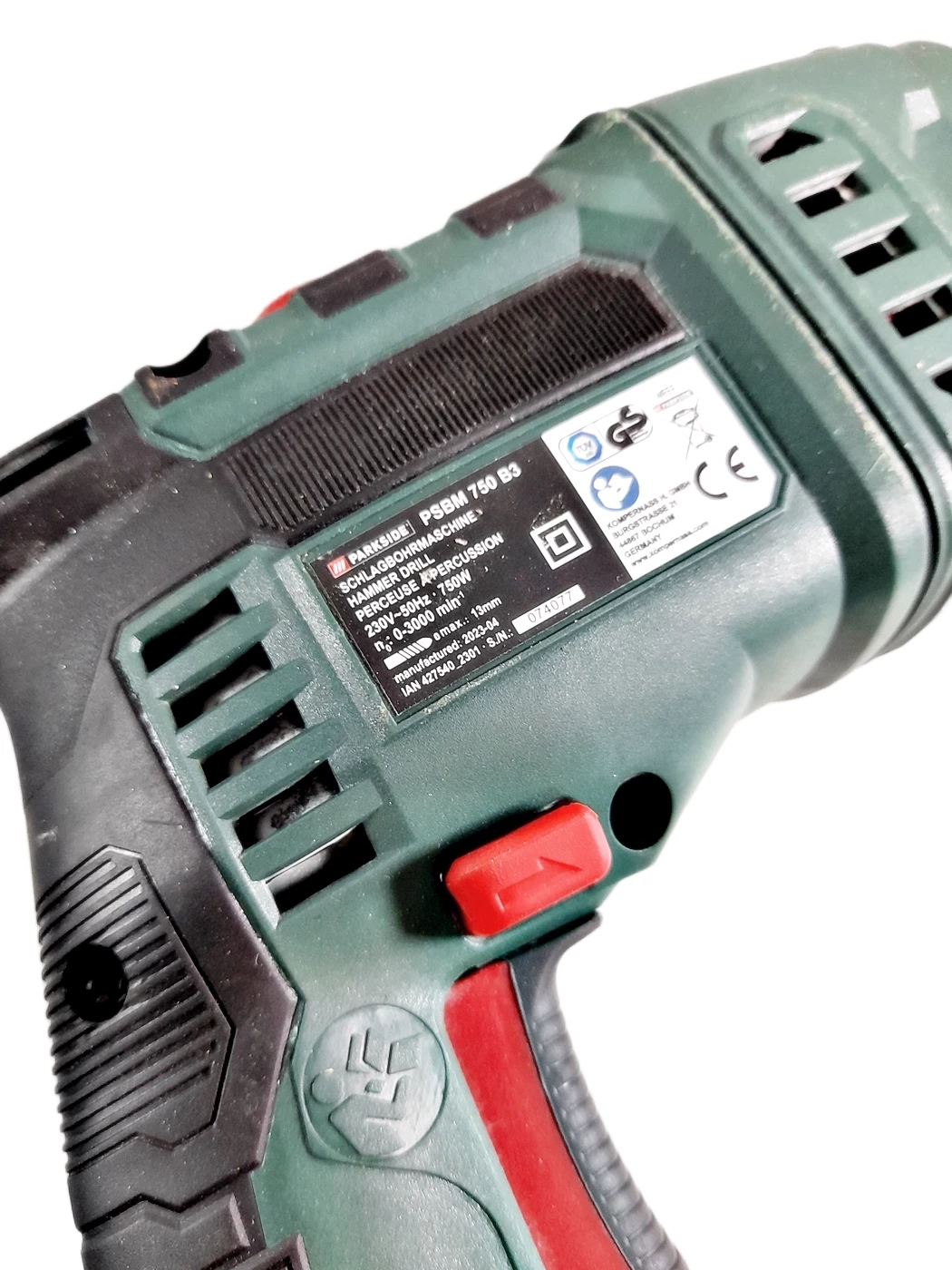 wiertarka-udarowa-parkside-psbm-750-b3-walizka-typ-uchwytu-129629-1