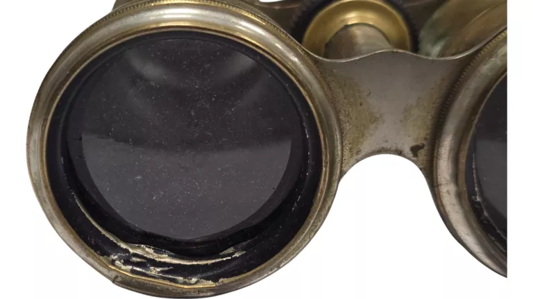 zabytkowa-lornetka-verres-etui-srednica-obiektywow-35