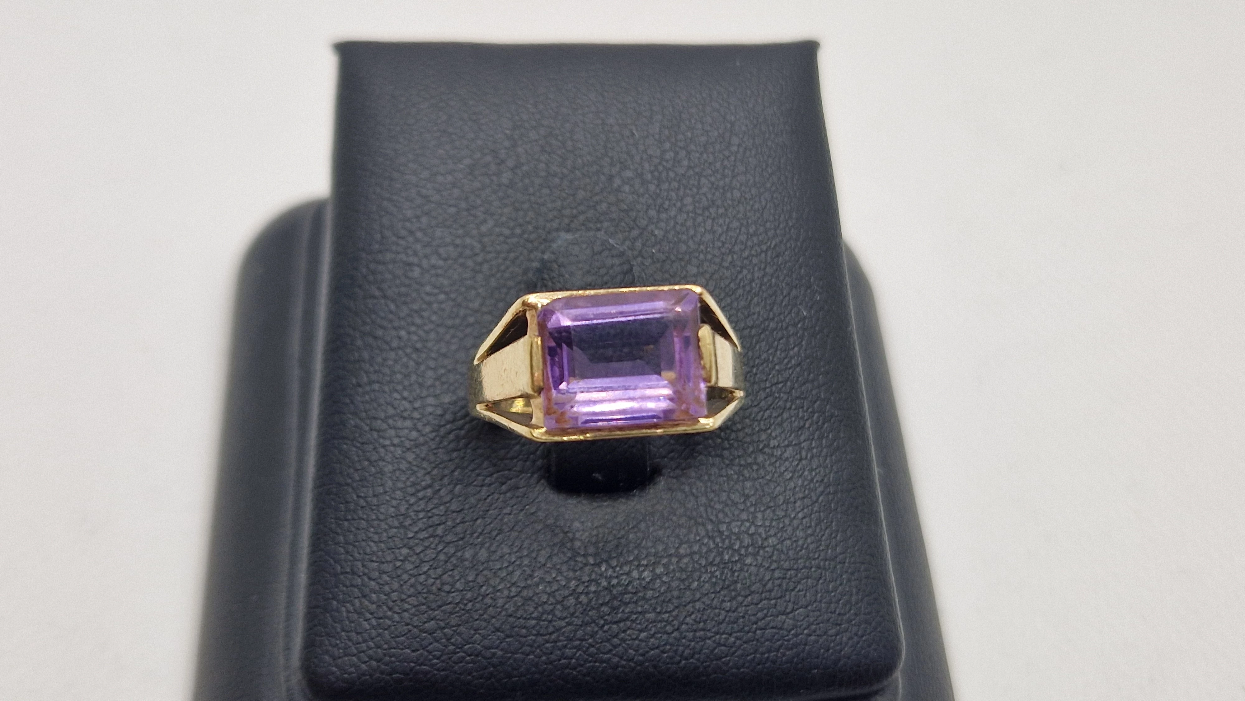 zniewalajacy-zloty-pierscionek-333-382-g-r15-stan-11323-2