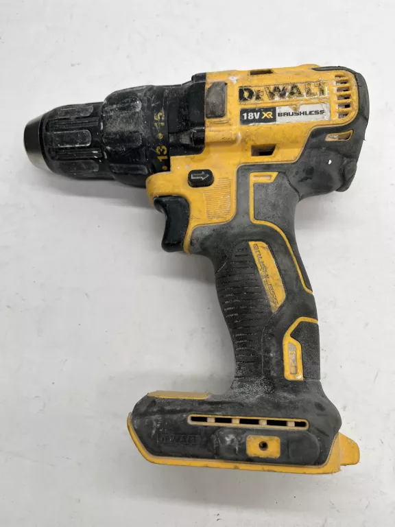 dewalt-wiertarko-wkretarka-dcd777-glowna-9-walbrzych-sj