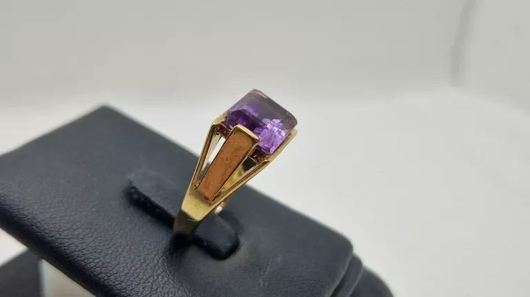 zniewalajacy-zloty-pierscionek-333-382-g-r15-material-15835-2