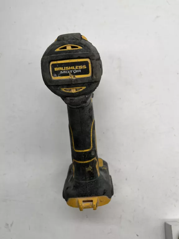 dewalt-wiertarko-wkretarka-dcd777-ean-gtin-5035048695685