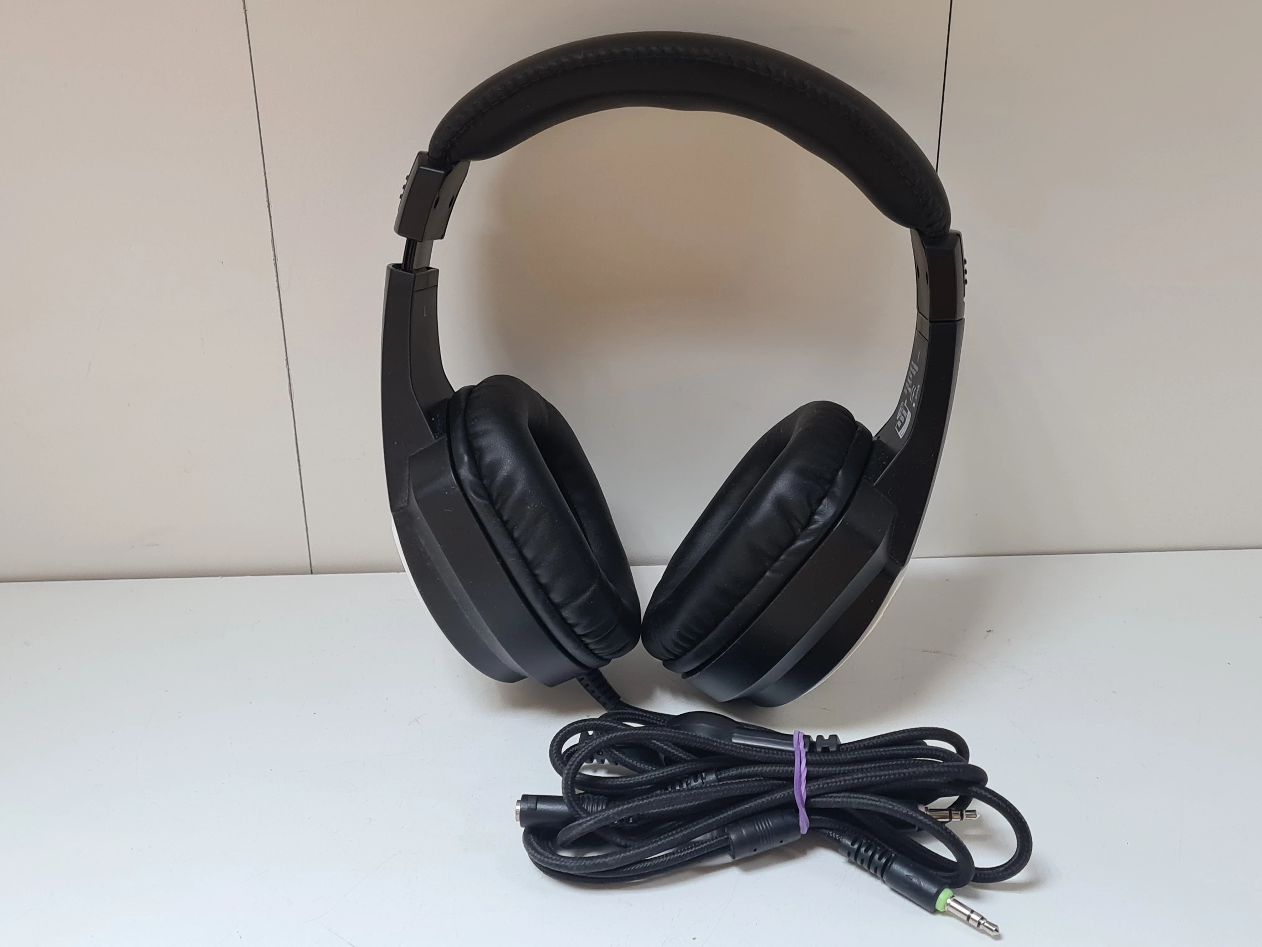 sluchawki-nauszne-komputerowe-battletron-al-wp-7c-pultusk