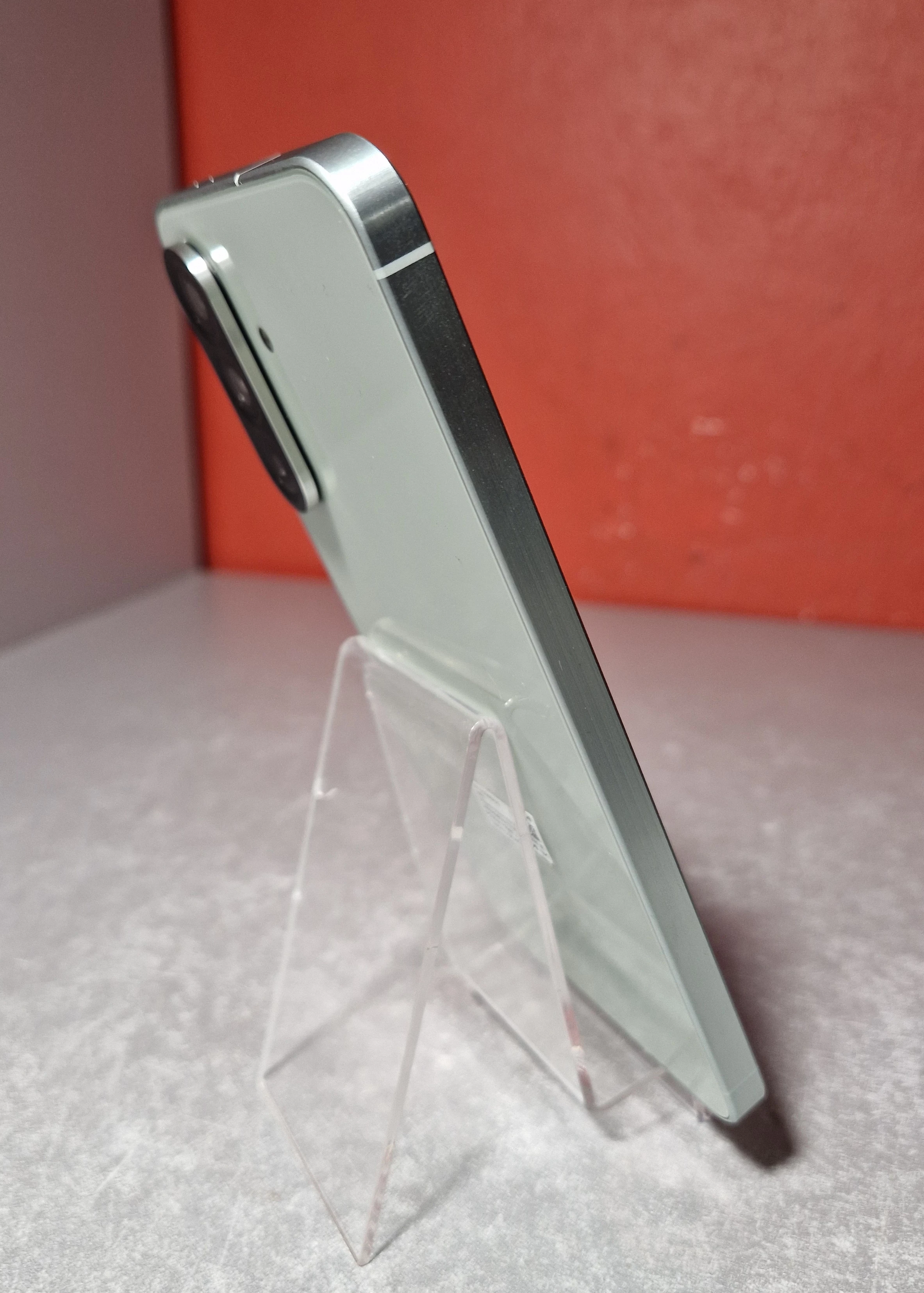 telefon-samsung-galaxy-a56-5g-8128gb-awesome-olive-plus-typ-202685-212929