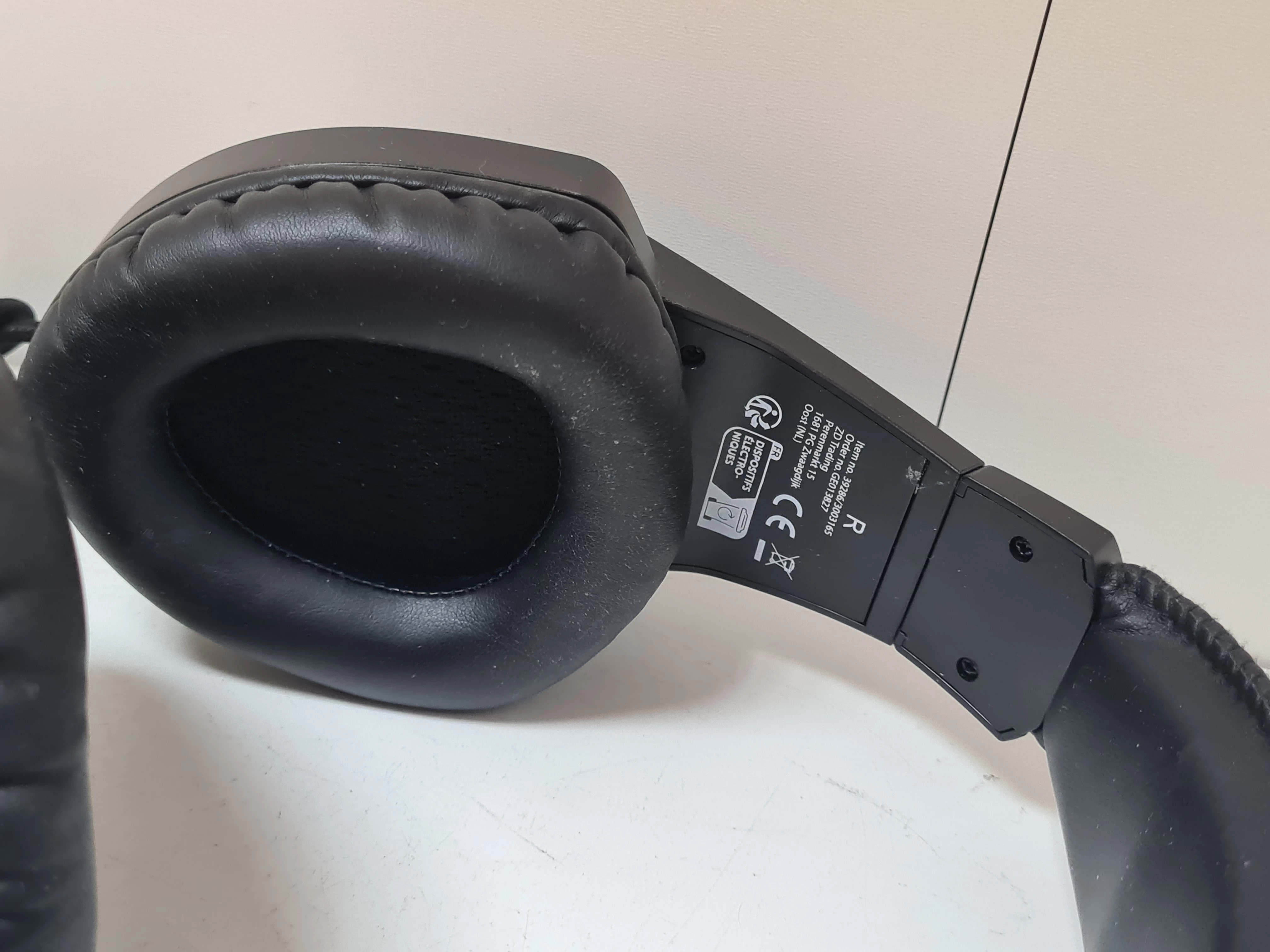 sluchawki-nauszne-komputerowe-battletron-stan-11323-2