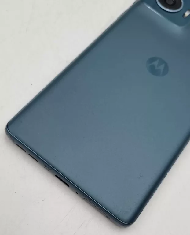 telefon-motorola-edge-50-fusion-2568gb-ean-gtin-0840023273889