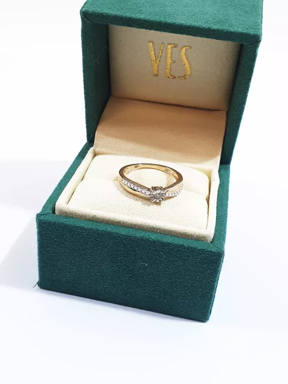 zloty-pierscionek-204g375-r14-rodzaj-2205-2