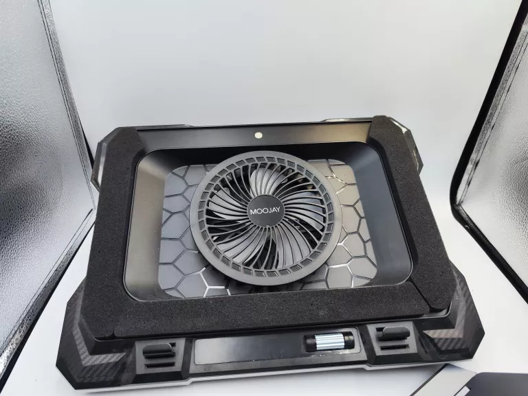 laptop-lenovo-loq-15arp9-ryzen-7-16gb-1tb-rodzaj-karty-graficznej-1234-2