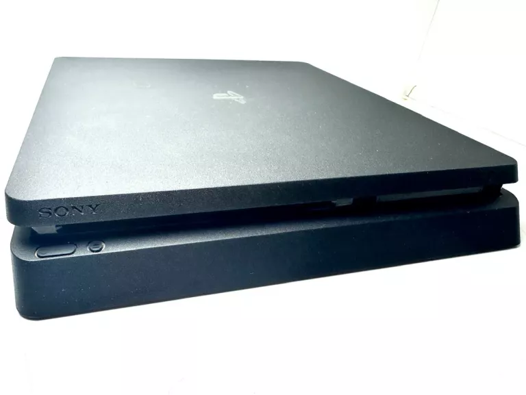 konsola-ps4-slim-1tb-ean-gtin-711719851059