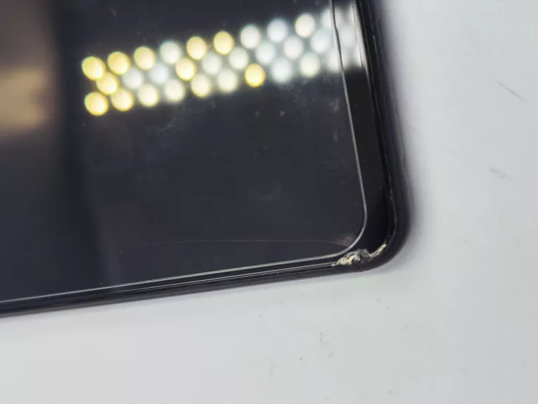 telefon-samsung-galaxy-a13-solo-im-352001412426399-przekatna-ekranu-660