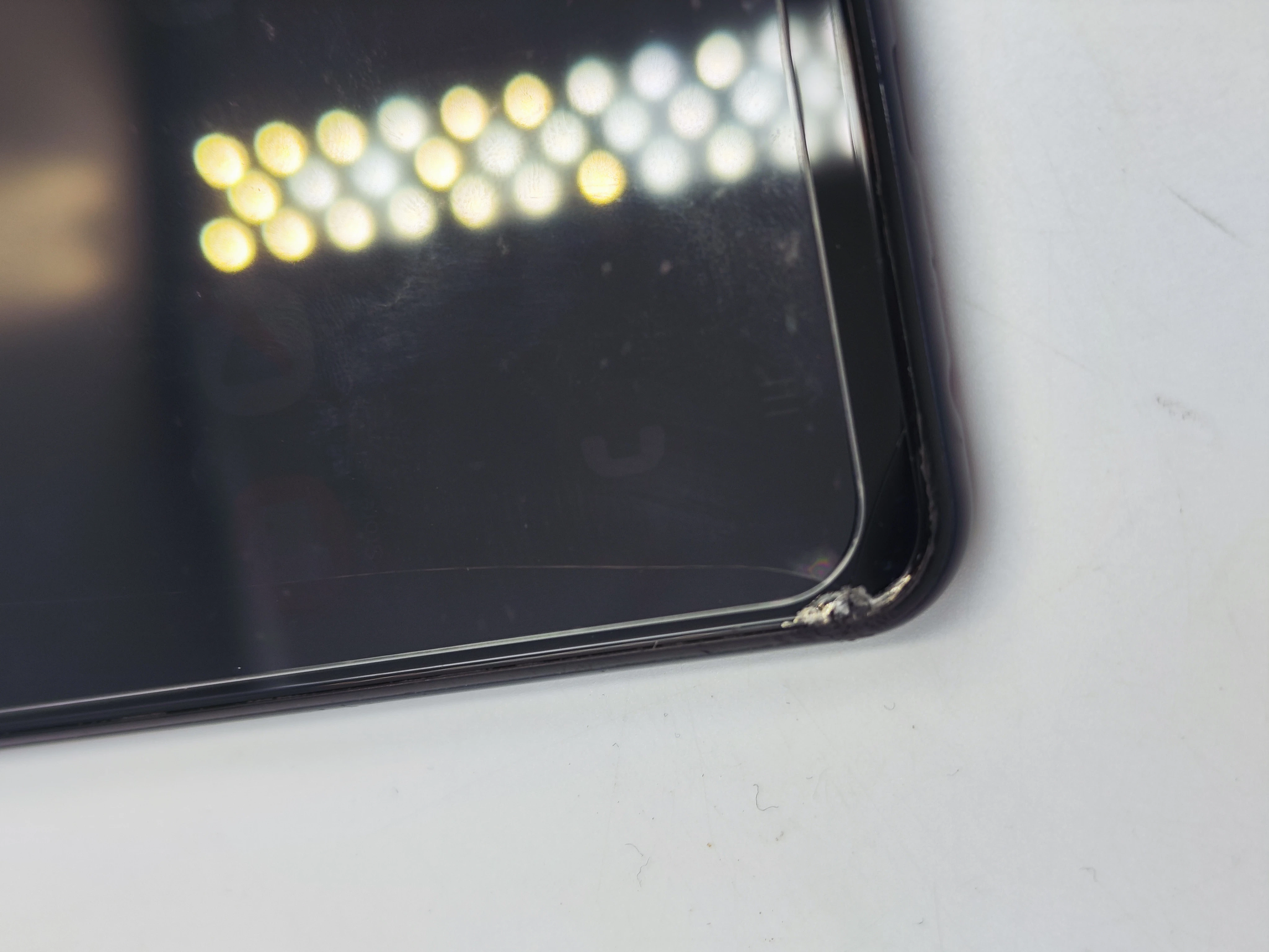 telefon-samsung-galaxy-a13-solo-im-352001412426399-przekatna-ekranu-660