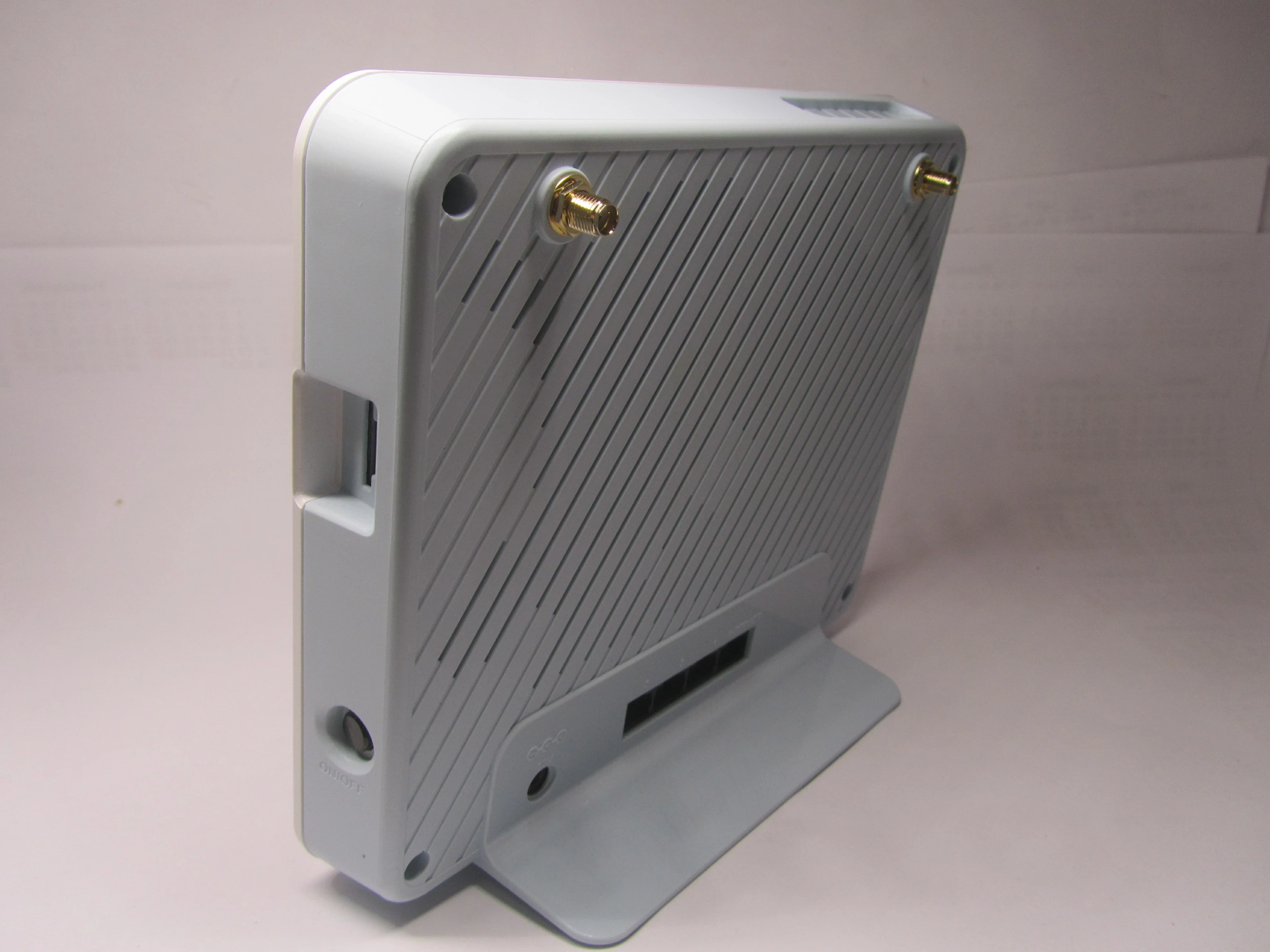 router-d-link-g416cp-stan-11323-2