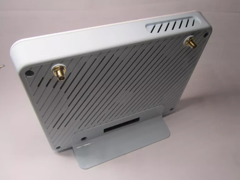 router-d-link-g416cp-model-g416ee-ax1500-4g