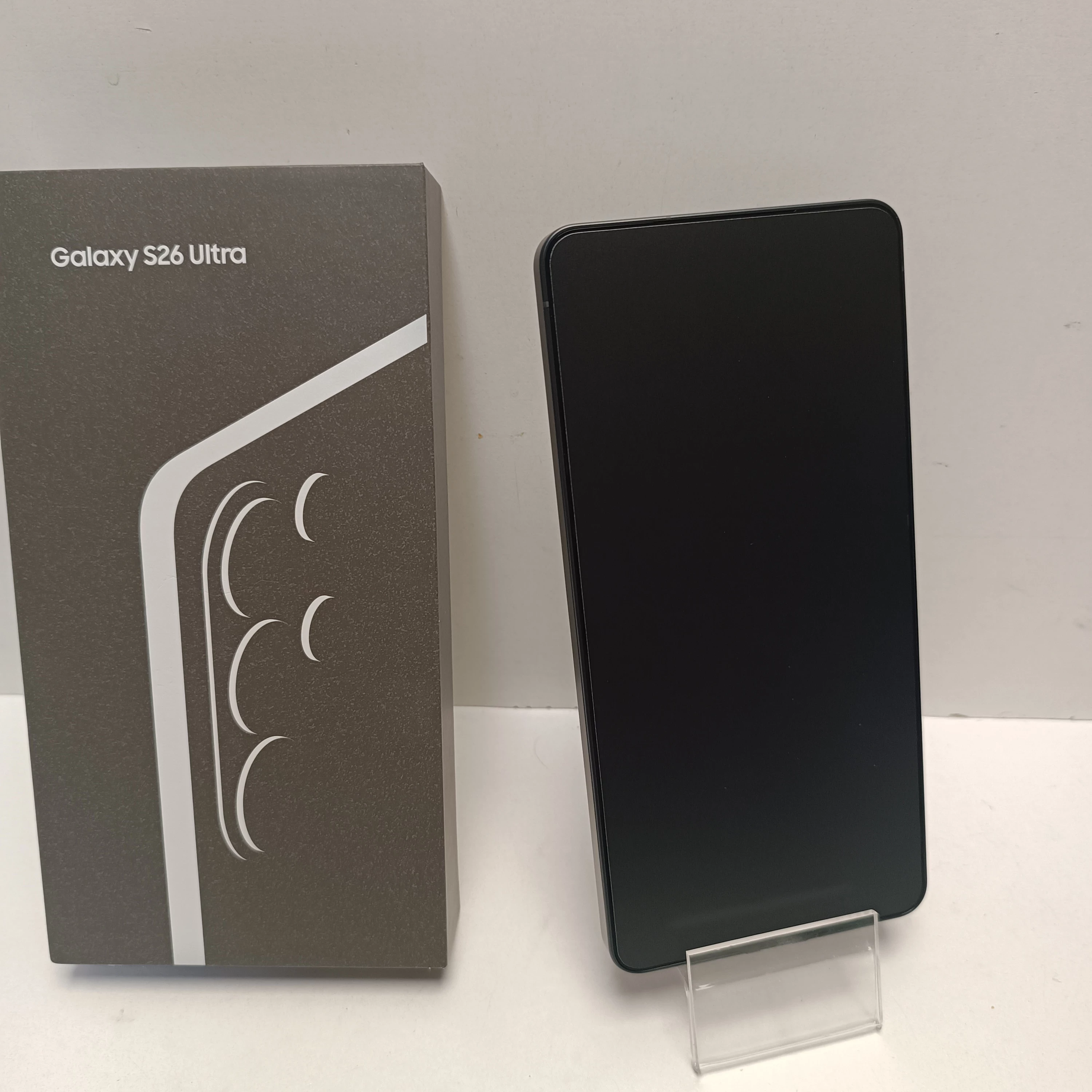 telefon-samsung-galaxy-s26-ultra-12256gb-wbudowana-pamiec-202869-214185