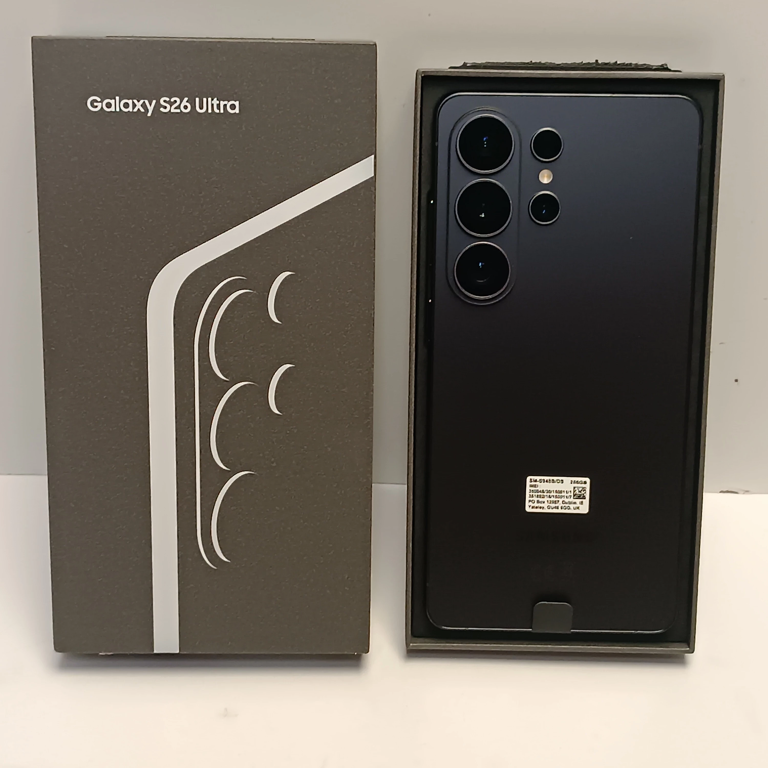 telefon-samsung-galaxy-s26-ultra-12256gb-osiedle-teatralne-3u15-krakow