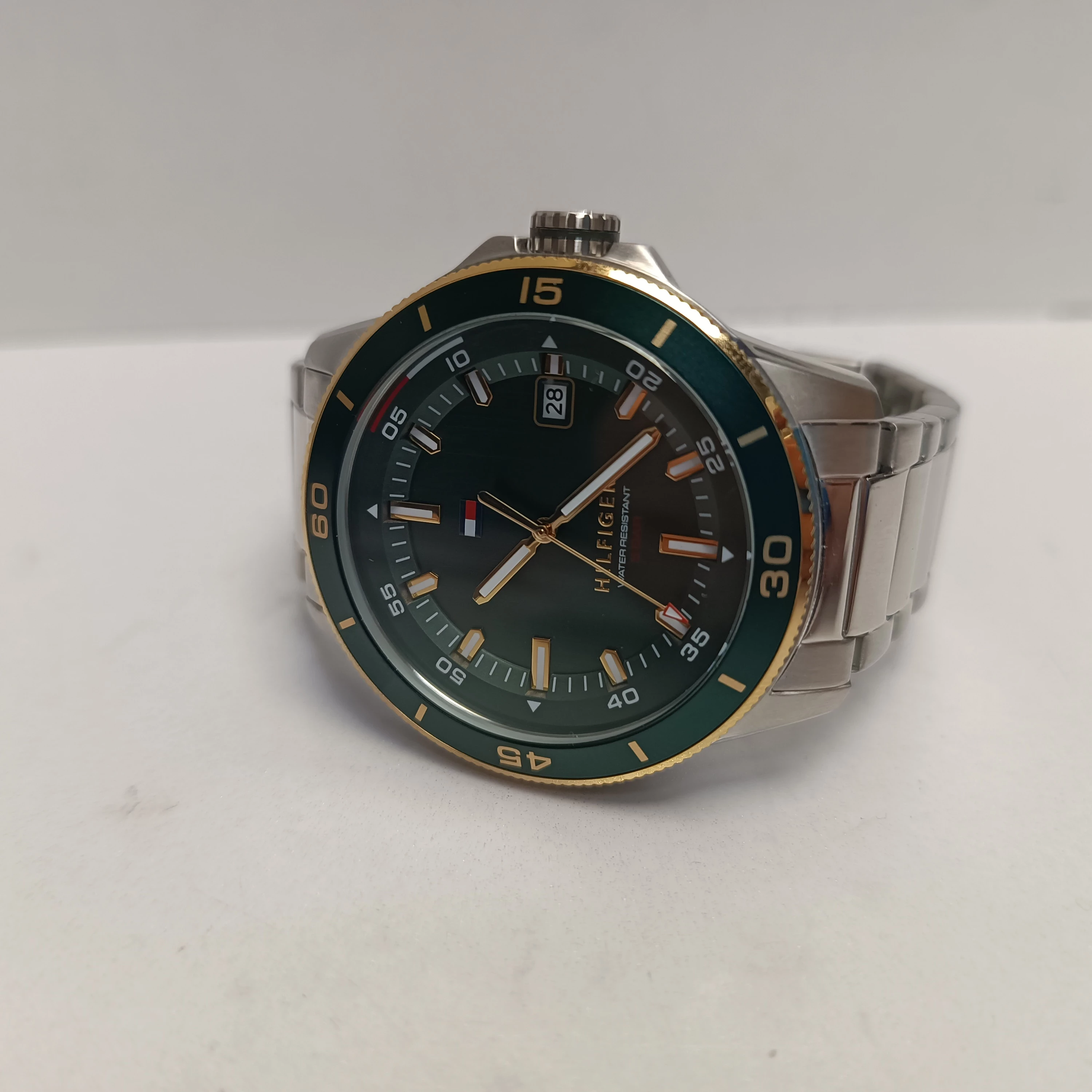 zegarek-meski-tommy-hilfiger-1792230-remy-zielona-tarcza-srebrna-bransolet-szkielko-129224-2