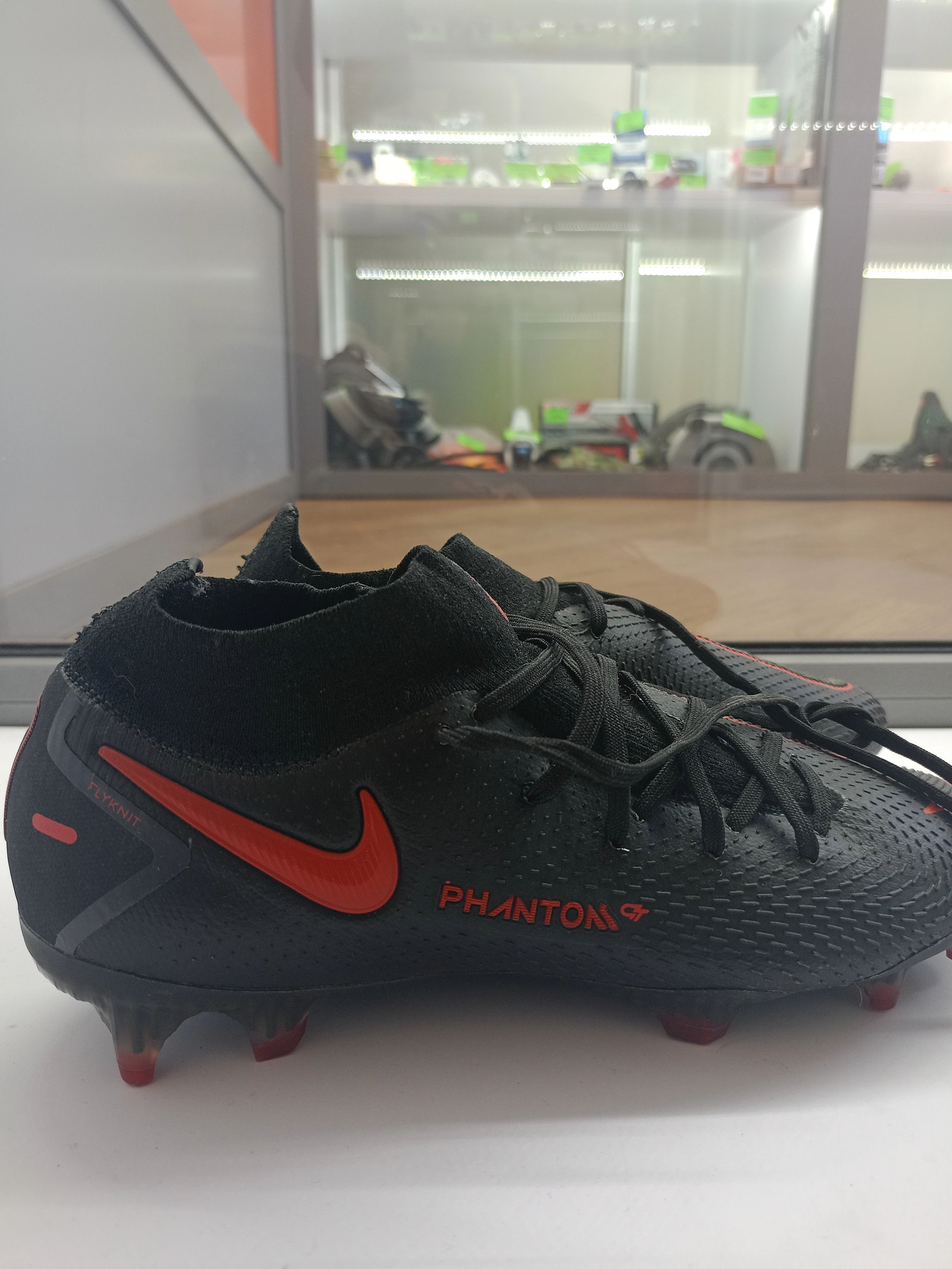 buty-nike-korki-cw6589-060-r-405-ean-gtin-196968531387