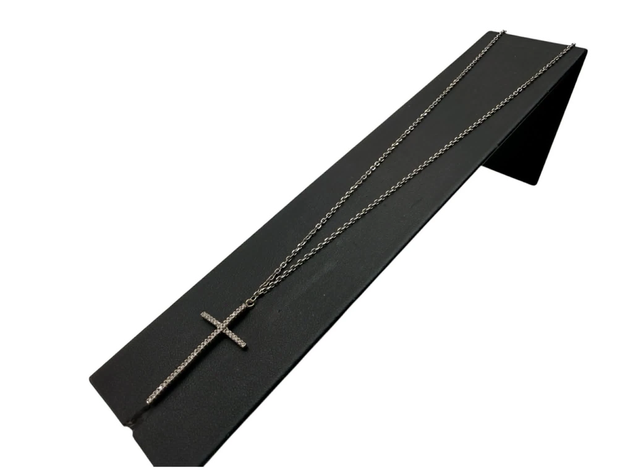 sliczny-srebrny-lancuszek-z-zawieszka-krzyzyk-p925-309g-stan-11323-2