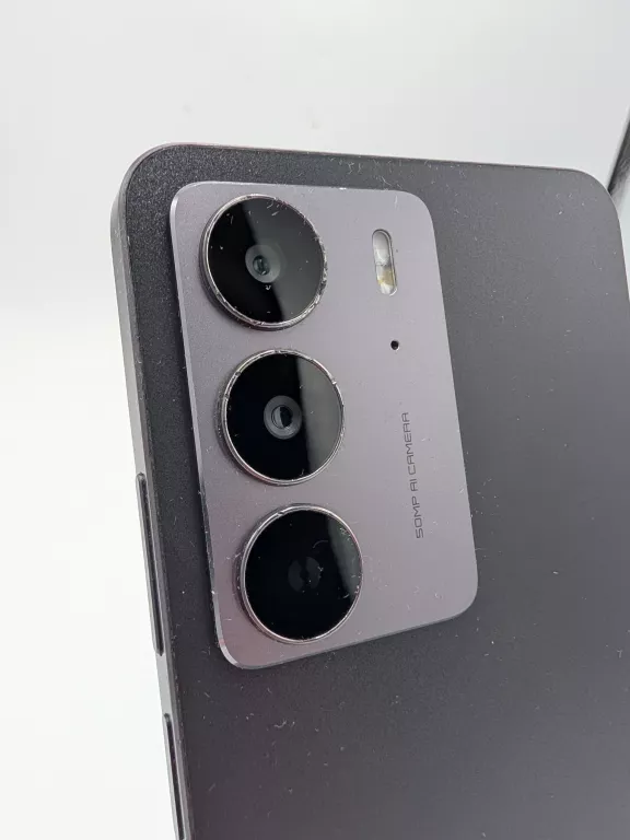 telefon-realme-c75-8256gb-kod-producenta-rmx3941