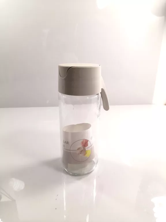 butelka-na-oliwe-i-ocet-szklana-z-dozownikiem-ean-gtin-4894970415256