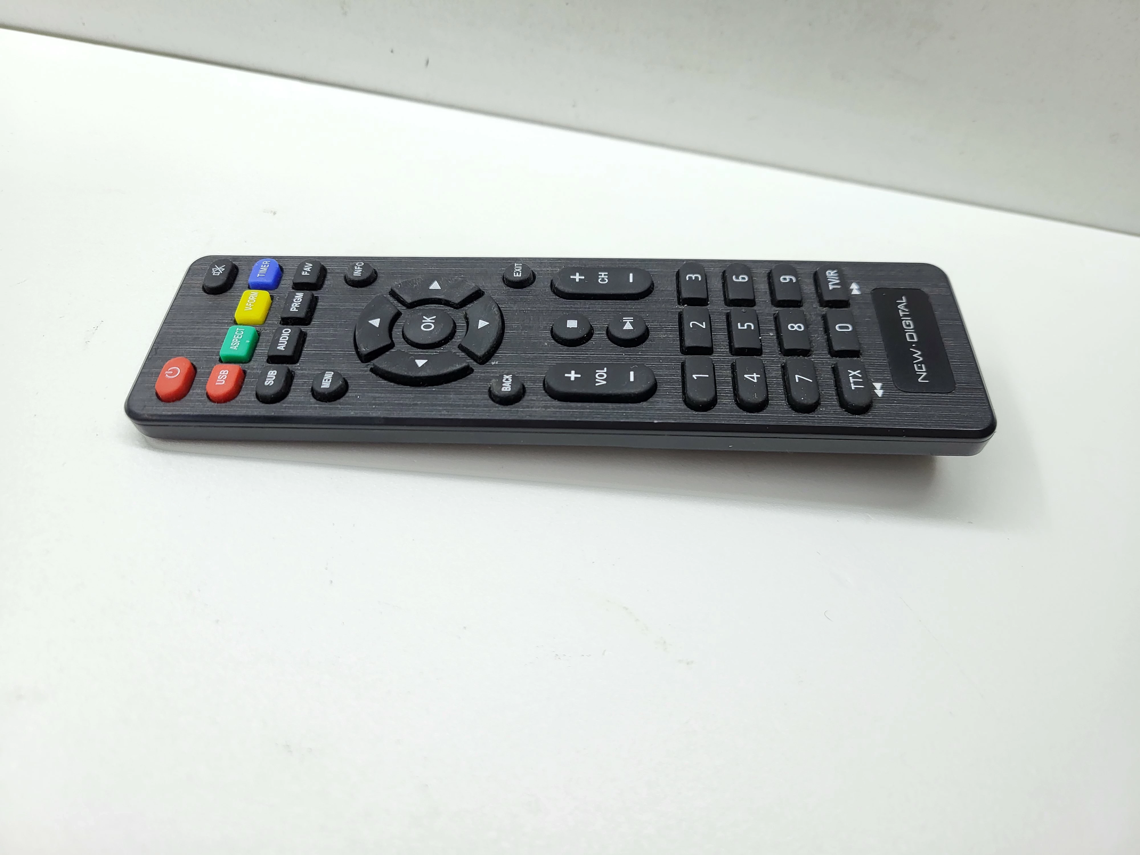 dekoder-dvb-t2-new-digital-pilot-ean-gtin-4770013000323