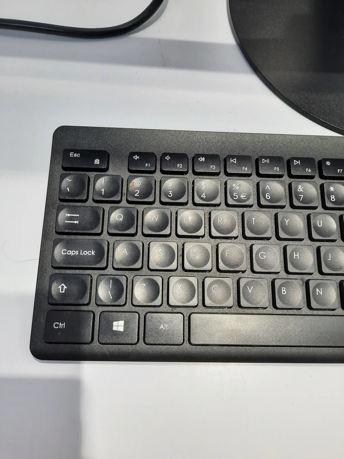 komputer-aio-lenovo-m810z-cpug4560-typ-dysku-twardego-201769-208985