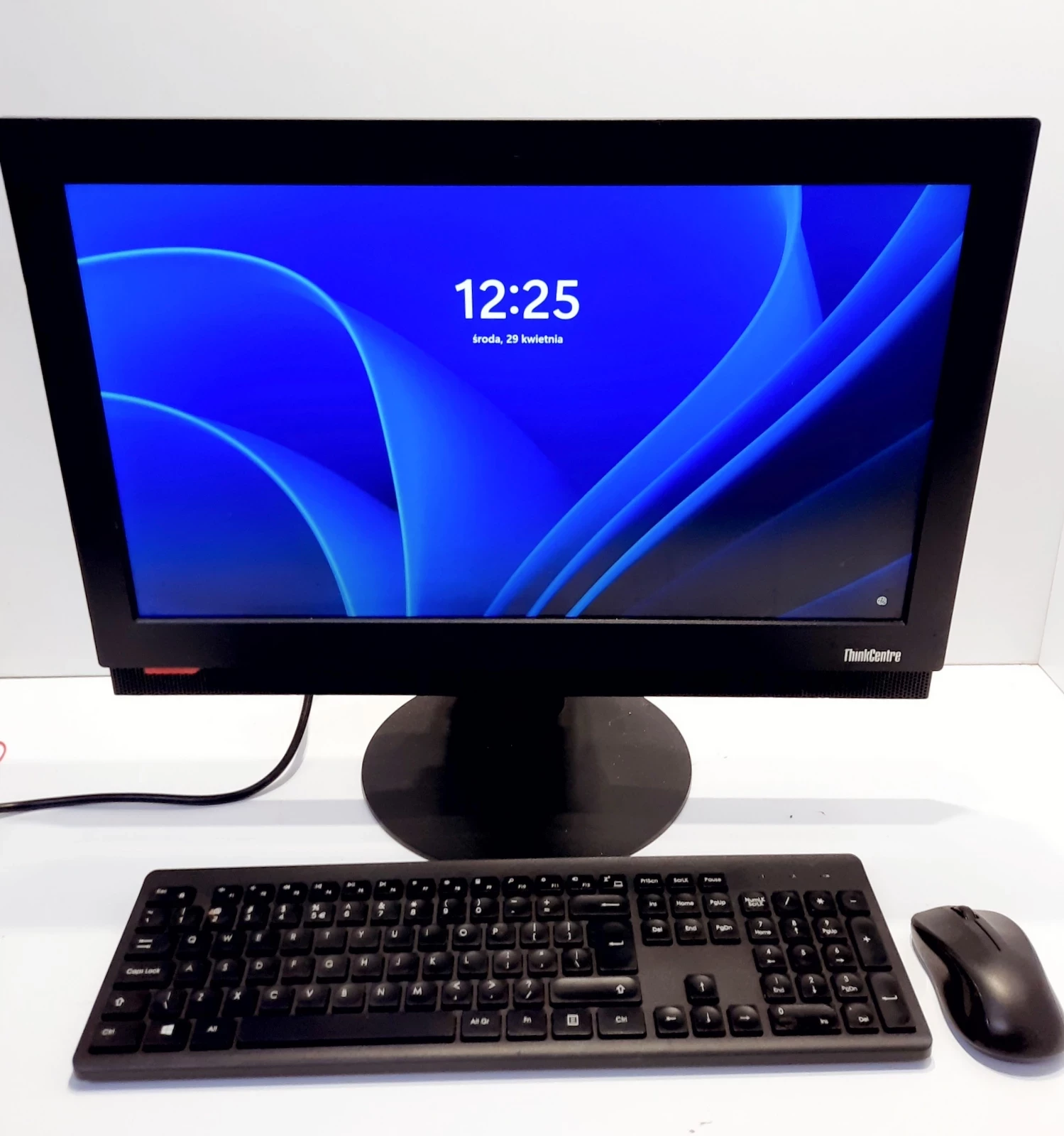 komputer-aio-lenovo-m810z-cpug4560-3-maja-22-hajnowka