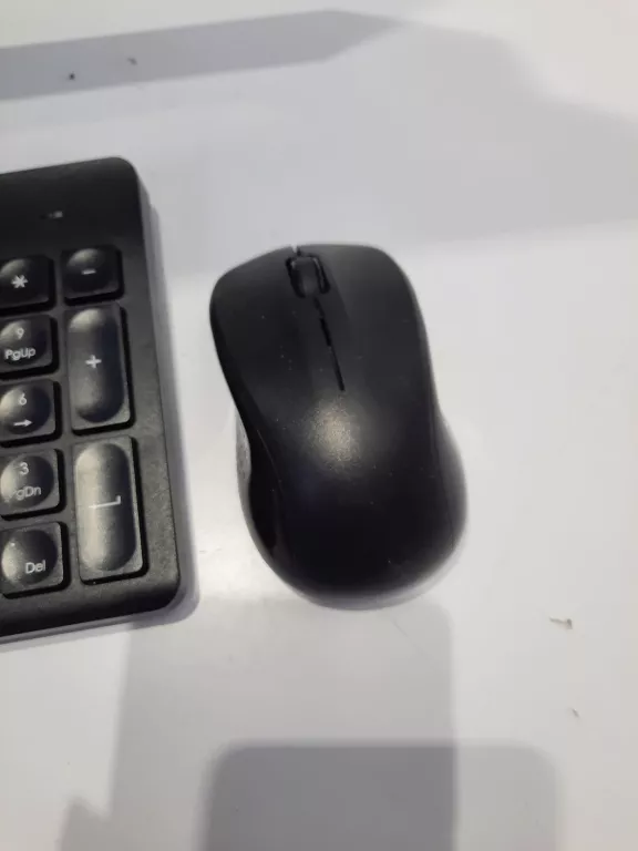 komputer-aio-lenovo-m810z-cpug4560-taktowanie-bazowe-procesora-300