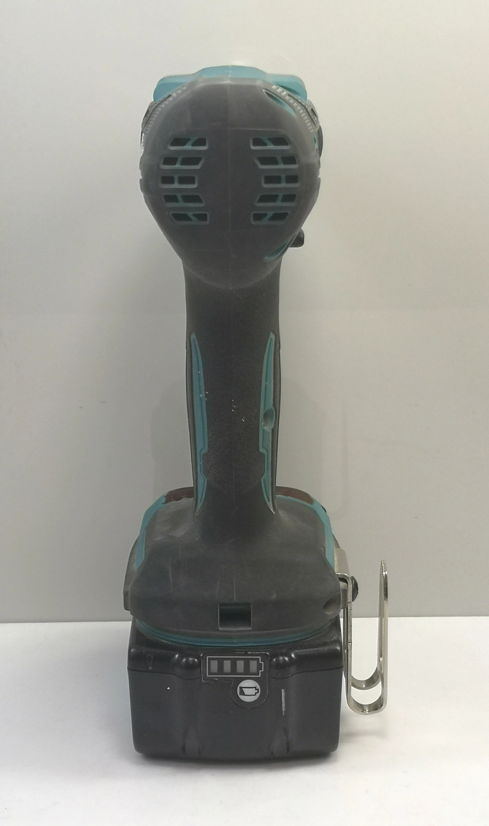 zakretarka-makita-dtd156-maksymalna-srednica-srub-204653-221313