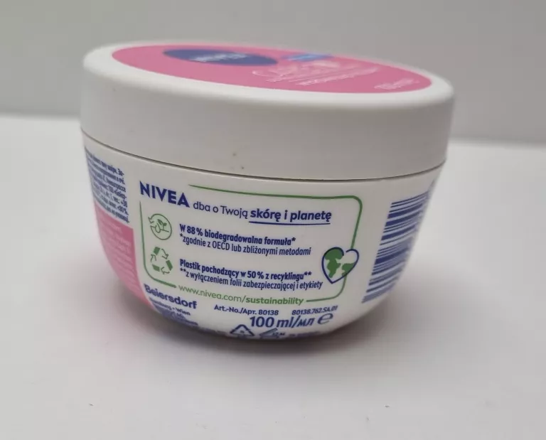 nivea-care-7w1-wyrownujacy-koloryt-100ml-stan-11323-1