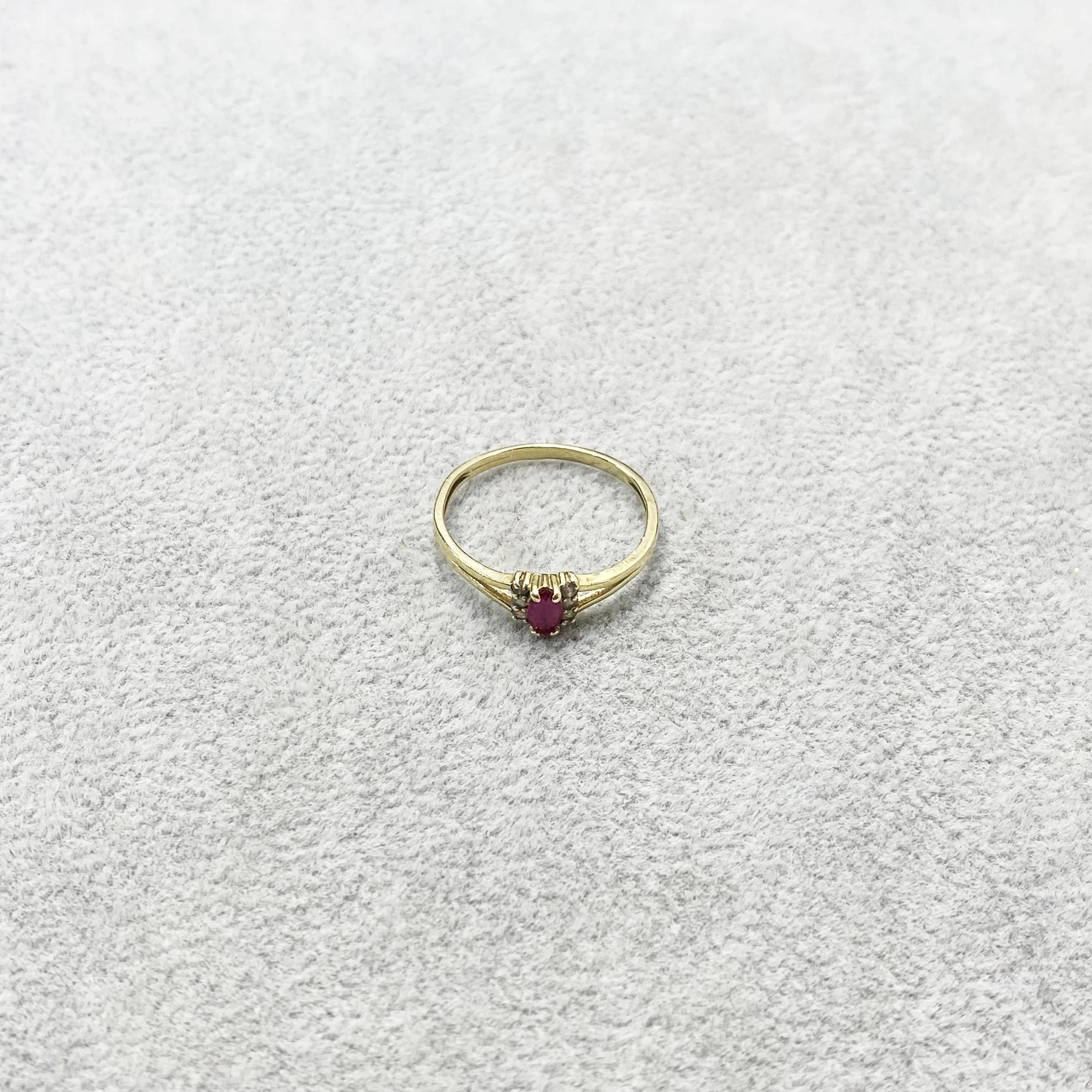 zloty-pierscionek-585142gr18-slowackiego-11-wieliczka