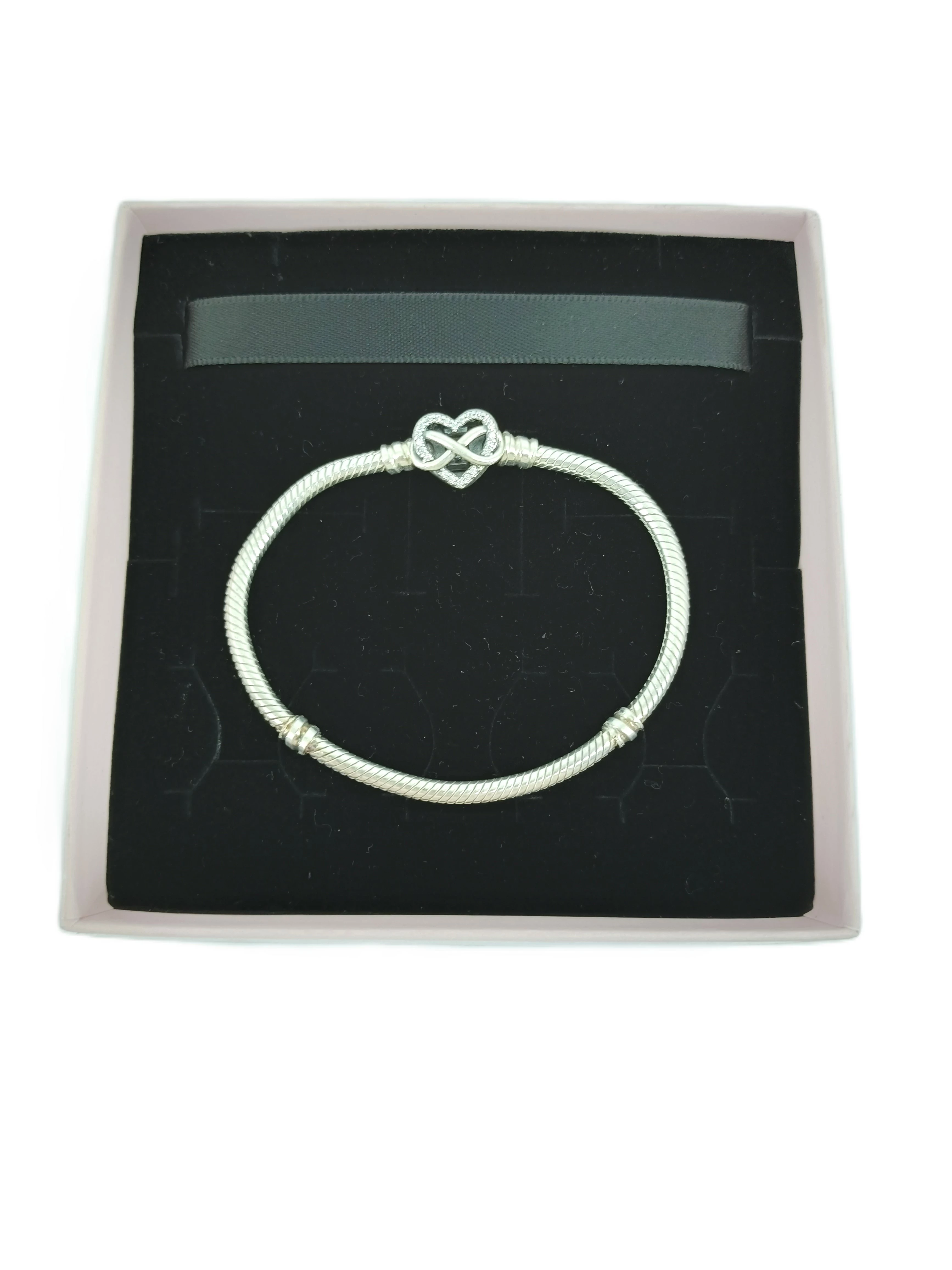 bransoletka-pandora-moments-serce-z-nieskonczonoscia-925-1390g-ean-gtin-5700303040462