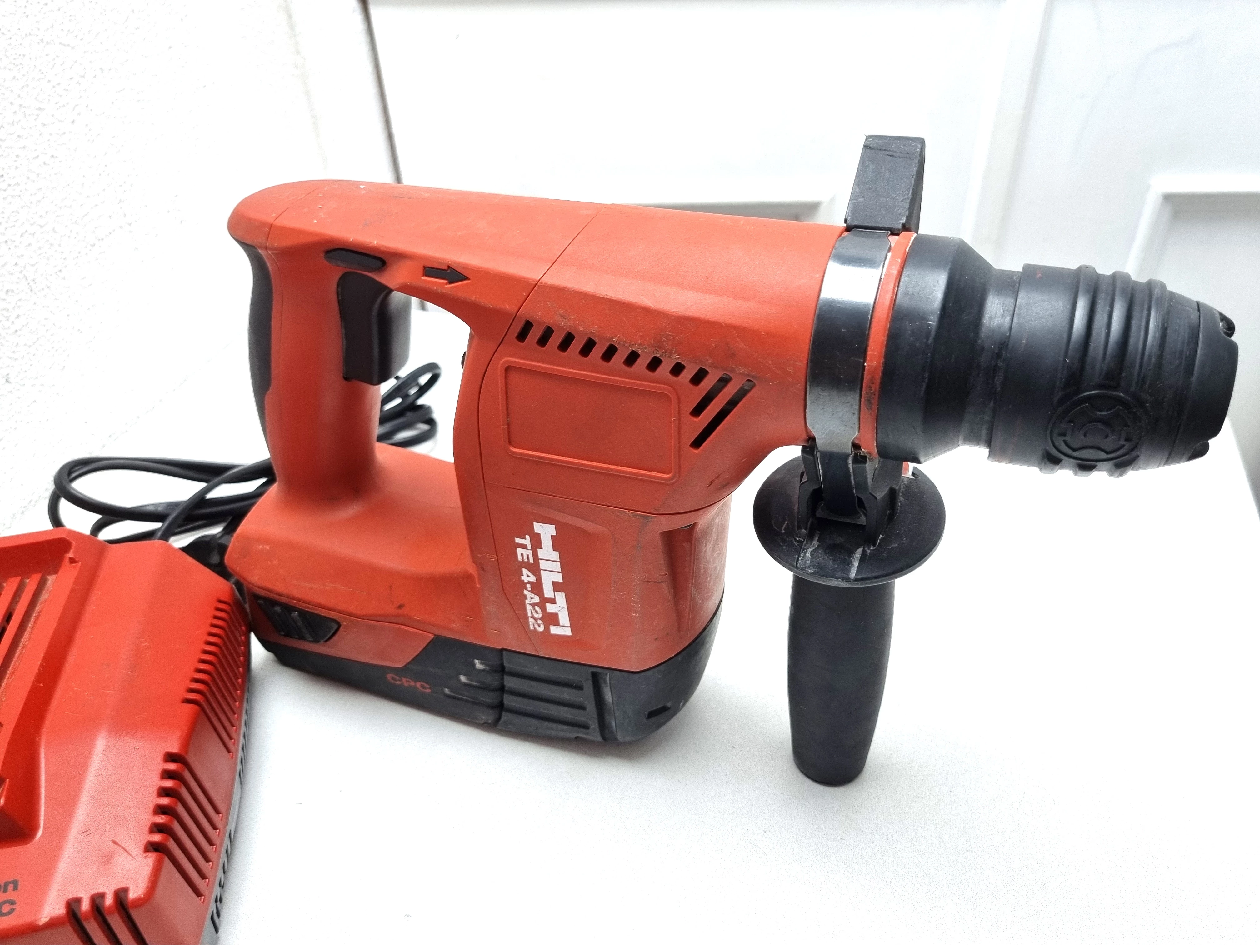 mlotowiertarka-aku-hilti-te-4-a22-aku-ladowarka-predkosc-obrotowa-1050