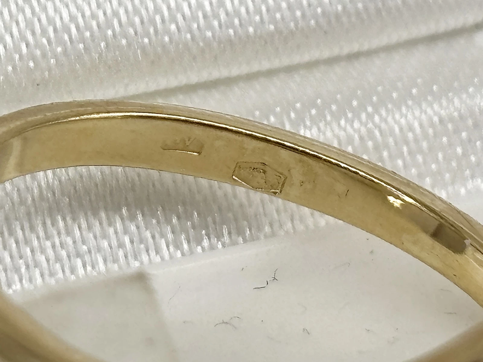 zloty-pierscionek-korona-221g-pr585-kamien-17088-128